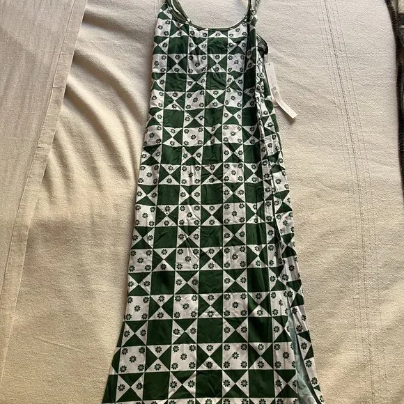 NWT Lisa Says Gah Elsa Slip Dress - SMALL - Floral Quilt Boonville Green - Picture 4 of 6